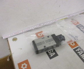 Пневмораспределитель
5/2-Wegeventil, Serie CD07
CD07-5/2XX-SR-024DC-I-G014 Aventics (brand of Emerson)